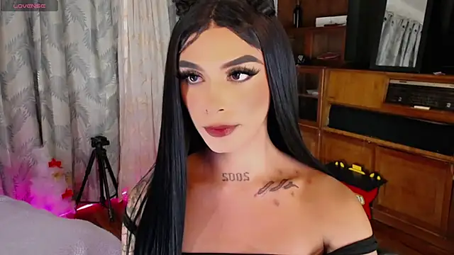 Snapshot of AdharaaMoon chatting on 03-12-26, 11:16 AdharaaMoon online show from 03-12-26, 11:16