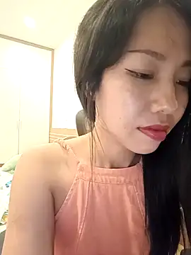 Snapshot of Sugar2k5 chatting on 01-19-25, 01:01 Sugar2k5 online show from 01-19-25, 01:01