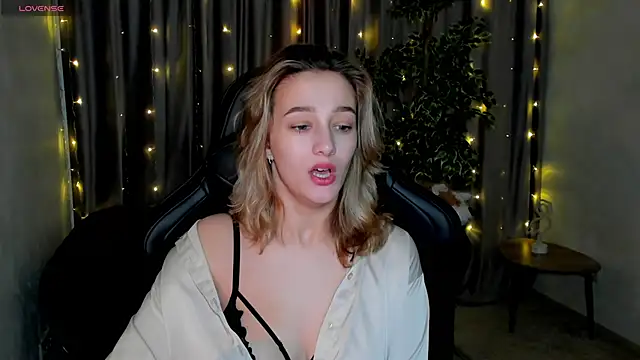 Sinty Noria online show from 02-10-25, 01:03