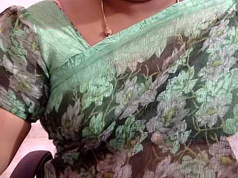 Snapshot of Vennela-1-Telugu chatting on 03-18-25, 04:04 Vennela-1-Telugu online show from 03-18-25, 04:04