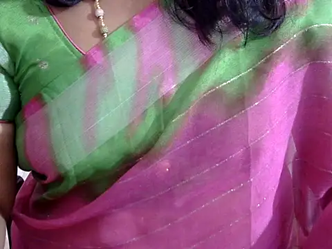 Snapshot of Vennela-1-Telugu chatting on 11-07-25, 09:53 Vennela-1-Telugu online show from 11-07-25, 09:53