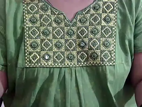 Snapshot of Vennela-1-Telugu chatting on 02-11-26, 08:41 Vennela-1-Telugu online show from 02-11-26, 08:41