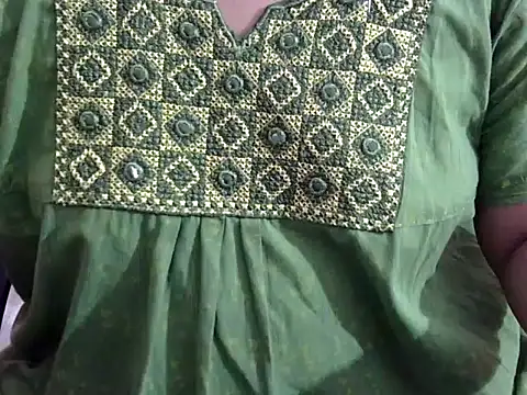 Snapshot of Vennela-1-Telugu chatting on 02-26-26, 08:57 Vennela-1-Telugu online show from 02-26-26, 08:57