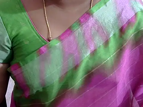 Snapshot of Vennela-1-Telugu chatting on 03-05-26, 09:05 Vennela-1-Telugu online show from 03-05-26, 09:05