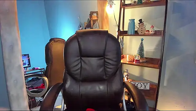 alikahouston4 online show from 01-11-25, 01:43