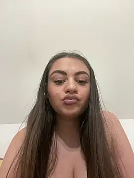 ayshalove online show from 02-17-25, 03:42