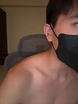 Snapshot of Ner0924_N chatting on 09-17-25, 03:35 Ner0924 N online show from 09-17-25, 03:35