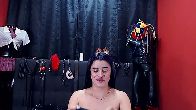 Snapshot of Hannamariana chatting on 01-26-25, 12:54 Hannamariana online show from 01-26-25, 12:54