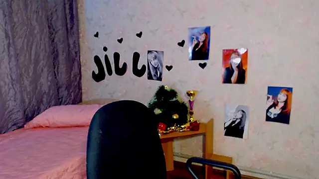 Snapshot of JillStevens chatting on 02-27-25, 02:21 JillStevens online show from 02-27-25, 02:21