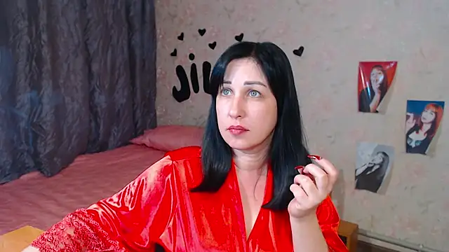 Snapshot of JillStevens chatting on 09-25-25, 03:38 JillStevens online show from 09-25-25, 03:38
