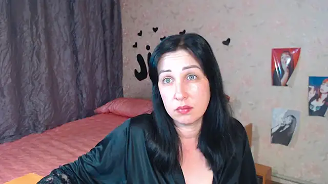 Snapshot of JillStevens chatting on 10-07-25, 05:15 JillStevens online show from 10-07-25, 05:15