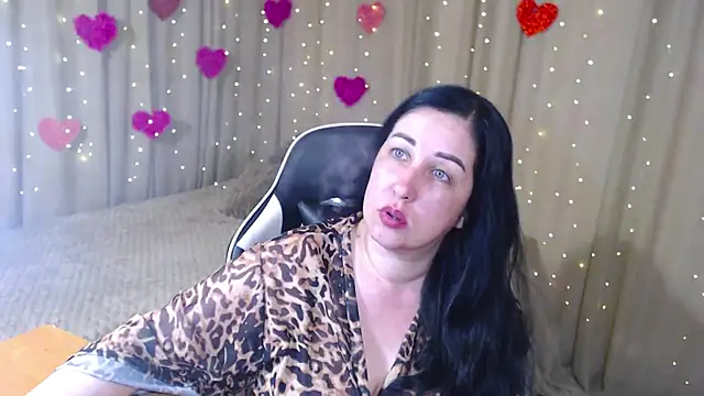 Snapshot of JillStevens chatting on 05-12-26, 04:20 JillStevens online show from 05-12-26, 04:20