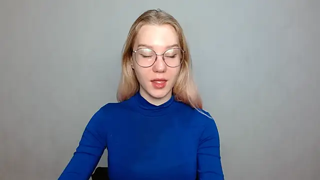 Snapshot of cindi_hot chatting on 01-18-25, 09:34 cindi hot online show from 01-18-25, 09:34