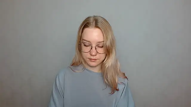 Snapshot of cindi_hot chatting on 01-31-25, 09:16 cindi hot online show from 01-31-25, 09:16