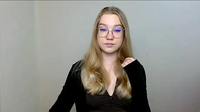 cindi hot online show from 04-30-26, 11:05