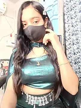 Snapshot of Parinaaz18 chatting on 01-08-26, 02:03 Parinaaz18 online show from 01-08-26, 02:03