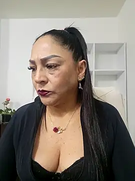 Snapshot of Gina_Myers chatting on 04-30-26, 03:13 Gina Myers online show from 04-30-26, 03:13