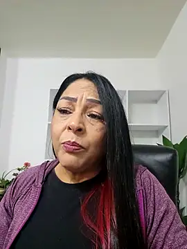 Snapshot of Gina_Myers chatting on 05-02-26, 03:44 Gina Myers online show from 05-02-26, 03:44