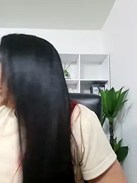Snapshot of Gina_Myers chatting on 05-05-26, 03:36 Gina Myers online show from 05-05-26, 03:36