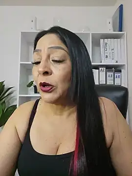 Snapshot of Gina_Myers chatting on 05-14-26, 03:35 Gina Myers online show from 05-14-26, 03:35