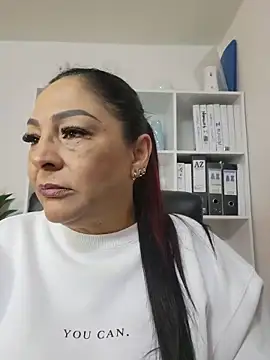 Snapshot of Gina_Myers chatting on 05-23-26, 03:12 Gina Myers online show from 05-23-26, 03:12