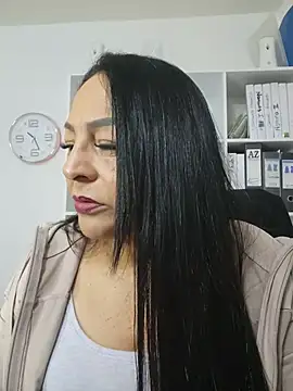 Snapshot of Gina_Myers chatting on 05-31-26, 03:26 Gina Myers online show from 05-31-26, 03:26