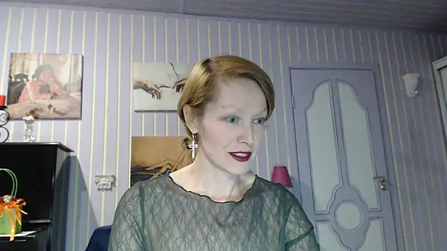 Snapshot of Marquise555 chatting on 04-12-26, 05:18 Marquise555 online show from 04-12-26, 05:18