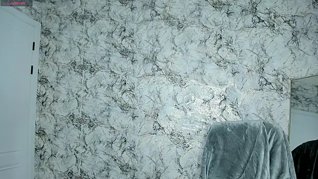 Snapshot of DeniRicchii chatting on 03-12-26, 07:42 DeniRicchii online show from 03-12-26, 07:42