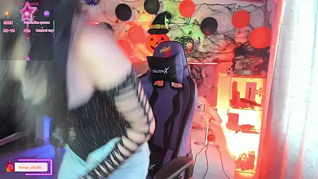 Snapshot of Alice_ch1 chatting on 10-09-25, 07:45 Alice ch1 online show from 10-09-25, 07:45