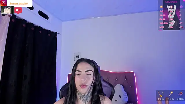 Snapshot of Alice_ch1 chatting on 03-11-26, 01:33 Alice ch1 online show from 03-11-26, 01:33