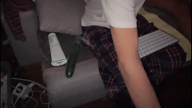 swissMen DE online show from 02-19-25, 05:05