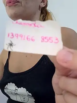 Snapshot of Paolaruiva chatting on 03-02-25, 11:29 Paolaruiva online show from 03-02-25, 11:29