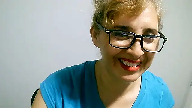 leona- online show from 02-07-25, 08:53