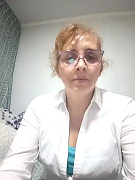 leona- online show from 02-25-25, 01:06