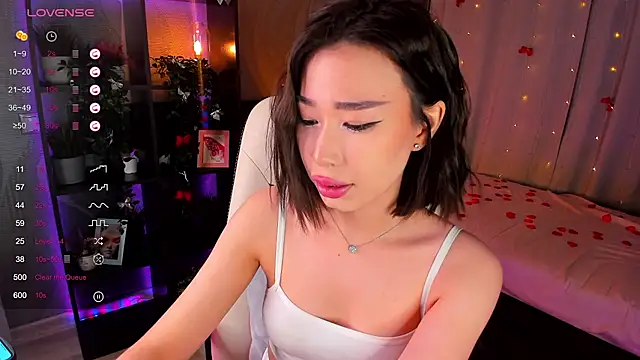 Snapshot of sensualily chatting on 02-21-26, 03:46 sensualily online show from 02-21-26, 03:46