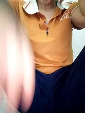 Snapshot of YunLem chatting on 09-27-25, 06:40 YunLem online show from 09-27-25, 06:40