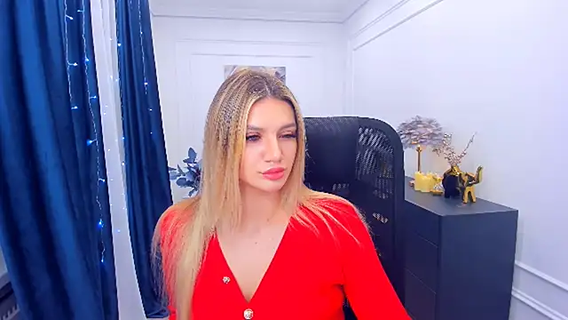 SelenaeMoore online show from 01-14-26, 03:34