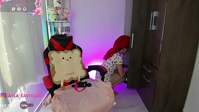 Snapshot of Layla_castilloo chatting on 09-22-25, 02:08 Layla castilloo online show from 09-22-25, 02:08