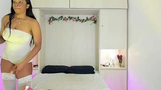 KendallRosse1 online show from 01-10-26, 12:18