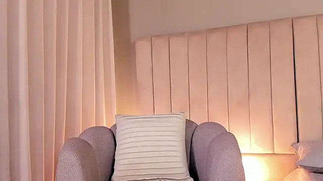 Paulina Monroy online show from 11-10-25, 12:31