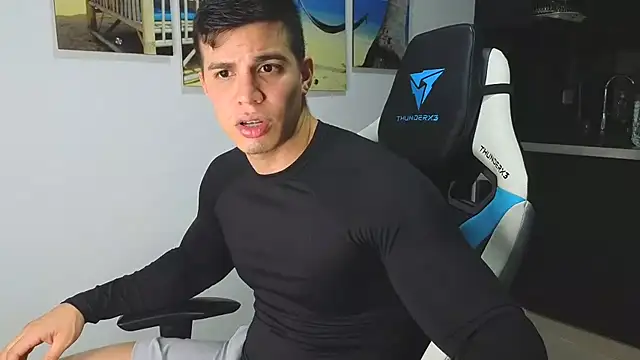 Ethanstill1 online show from 01-31-25, 03:20