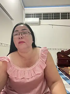 NDith online show from 10-18-25, 01:34