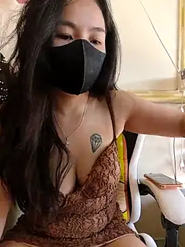 lyna bl online show from 03-06-25, 08:08