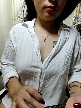 lyna bl online show from 03-17-25, 01:18