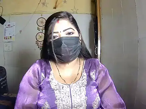 Snapshot of Oh-Monika chatting on 02-28-25, 09:01 Oh-Monika online show from 02-28-25, 09:01