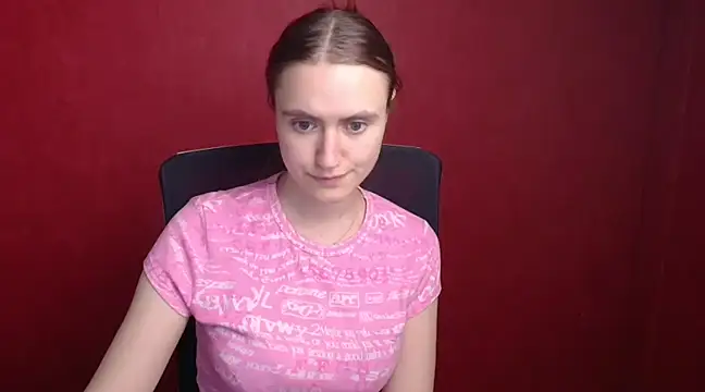 Snapshot of Gabriellagirl chatting on 12-12-24, 11:25 Gabriellagirl online show from 12-12-24, 11:25