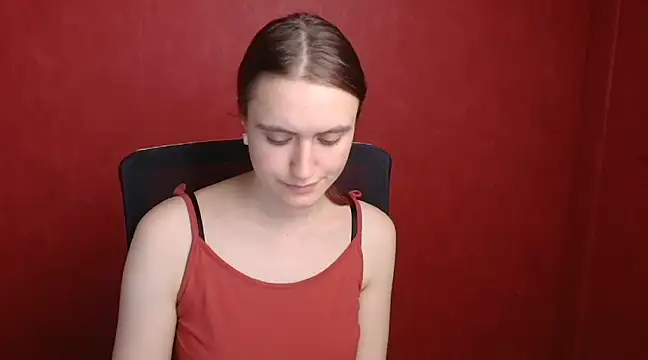 Snapshot of Gabriellagirl chatting on 12-13-24, 10:23 Gabriellagirl online show from 12-13-24, 10:23