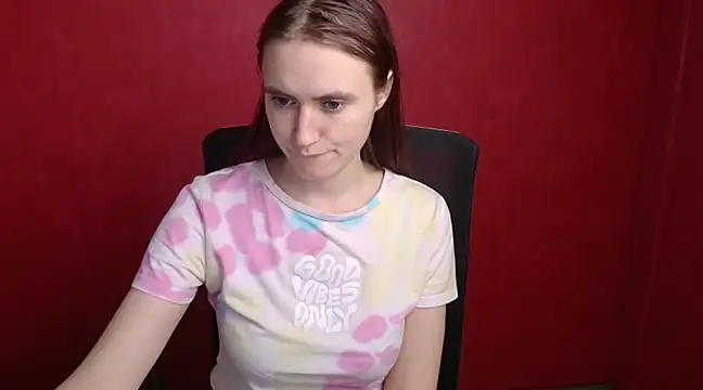 Snapshot of Gabriellagirl chatting on 12-18-24, 10:24 Gabriellagirl online show from 12-18-24, 10:24