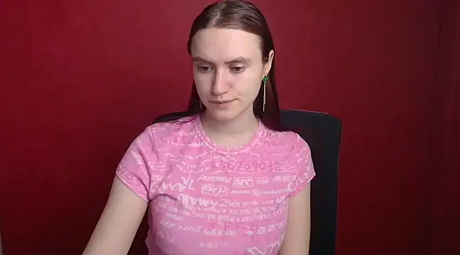 Snapshot of Gabriellagirl chatting on 12-20-24, 07:07 Gabriellagirl online show from 12-20-24, 07:07