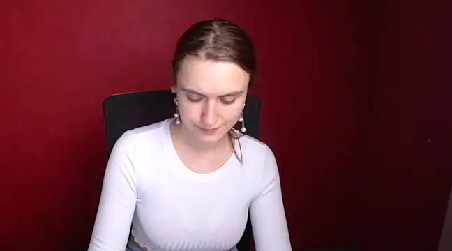 Snapshot of Gabriellagirl chatting on 01-23-25, 10:22 Gabriellagirl online show from 01-23-25, 10:22